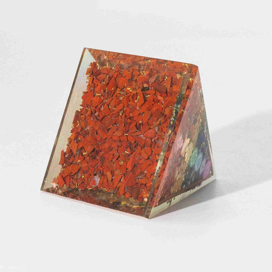 Medium Orgonite Pyramids 7x6cm - Copper Bars - 7 Chakra Chips view of underneath