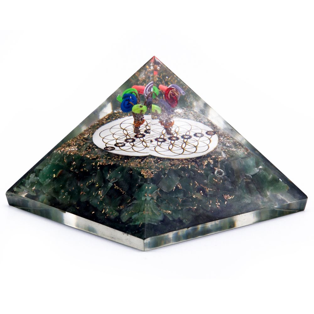 Orgonite Pyramid - Green Acewnturine and Flower of Life