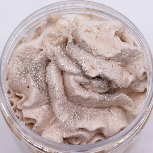 Warm Gingerbread Whipped Soap 120g clear tub. Lid of view.